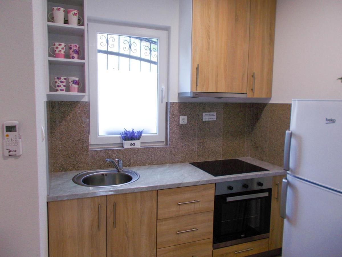 Kovac Riverfront Apartments Μόσταρ Εξωτερικό φωτογραφία