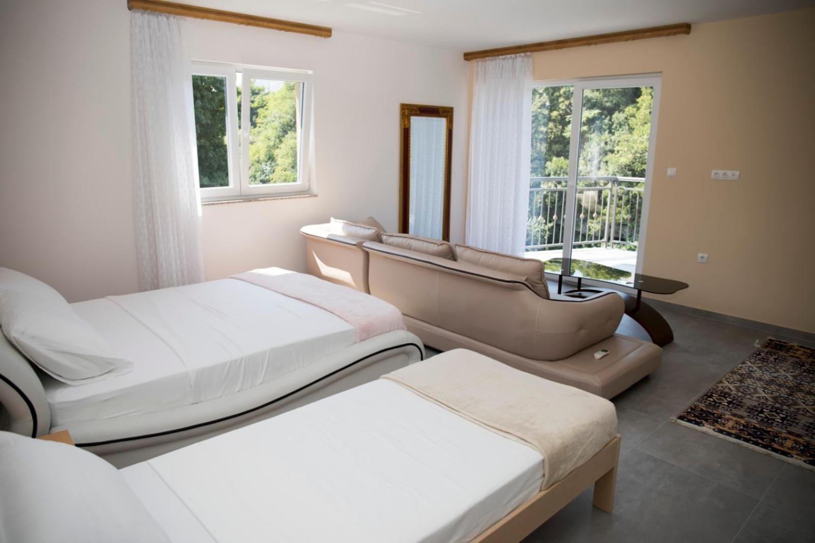 Kovac Riverfront Apartments Μόσταρ Εξωτερικό φωτογραφία
